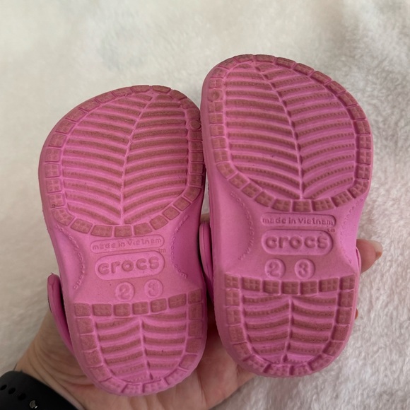 Infant Crocs - Picture 3 of 4